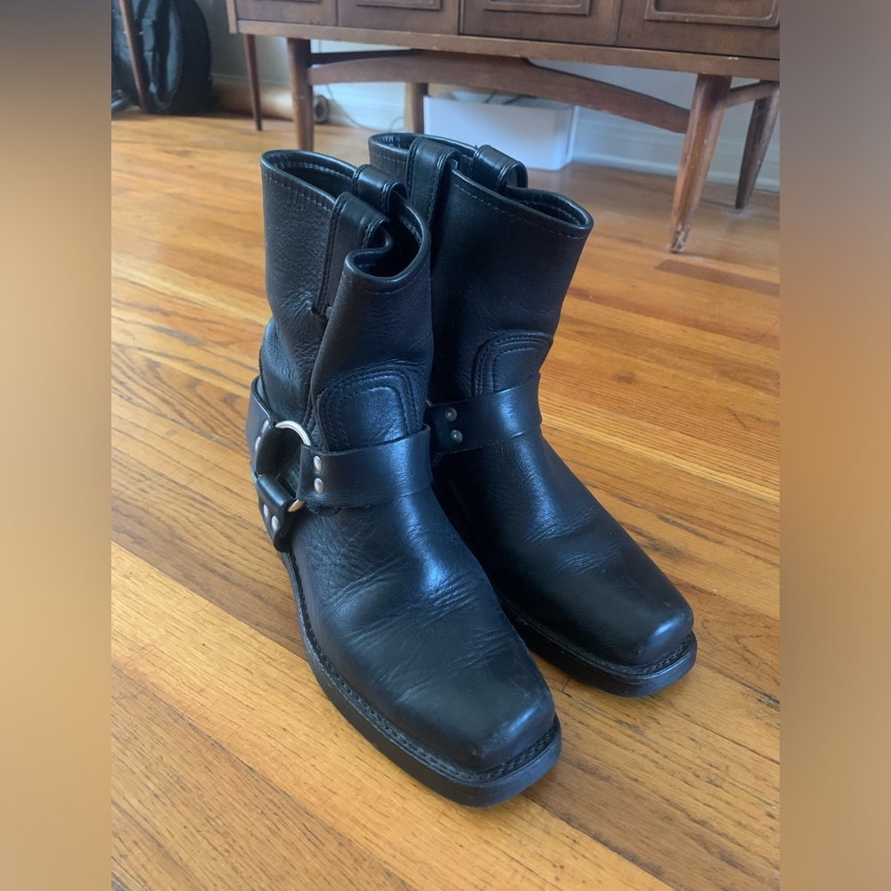 FRYE Women’s Black Harness Moto Boots 6.5